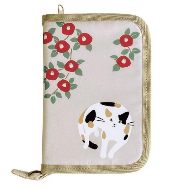 Cat Travel Wallet (Tsubaki/Ivory)  |  Travel Essentials