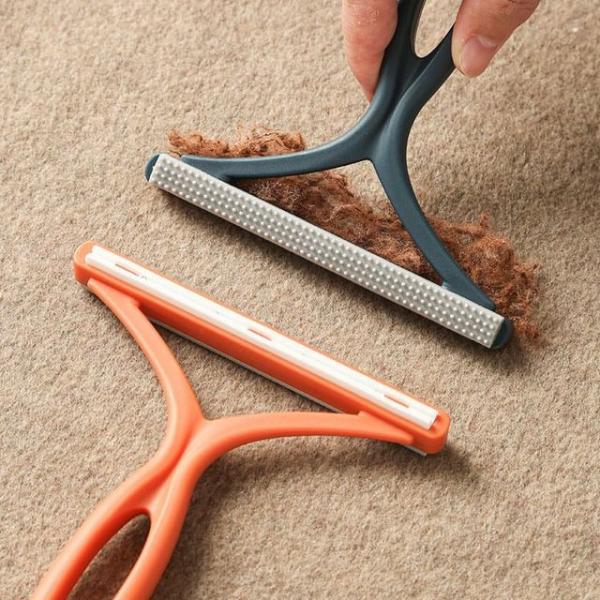 Double-Sided Lint Brush  |  Homeware