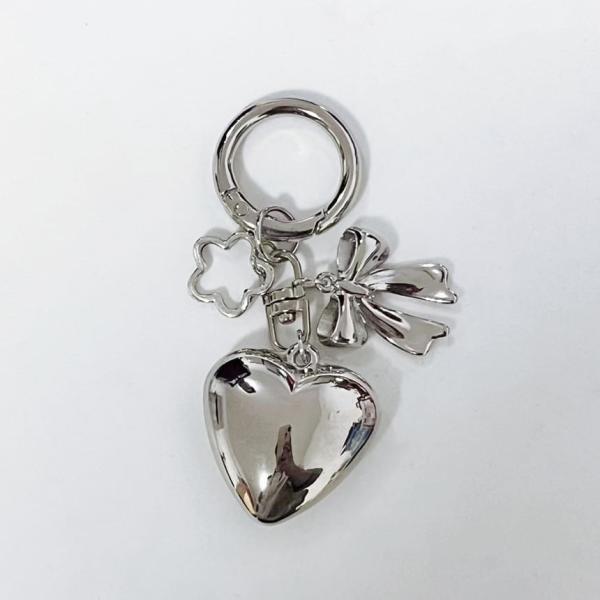 Heart & Bow Alloy Bag Charm / Keyring  |  Gizmos & Toys