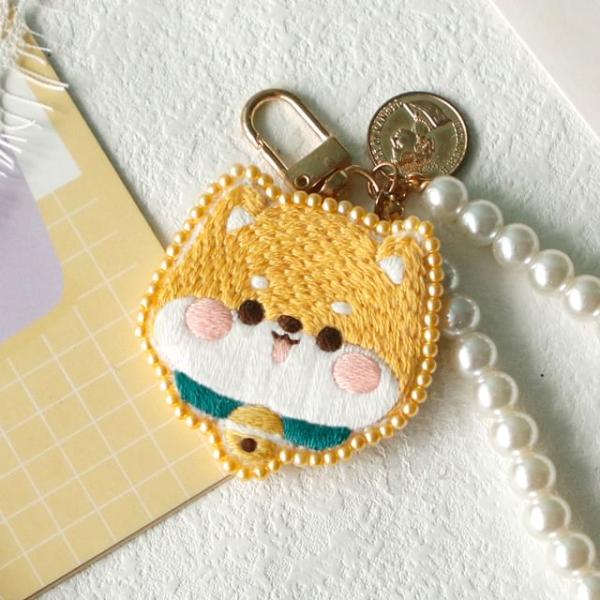 Keyring Diy Embroidery Kit (Various Designs)  |  Arts & Crafts