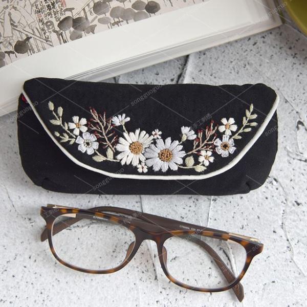 Linen Cotton Eyeglasses Case Diy Embroidery Kit (Various Designs)  |  Arts & Crafts