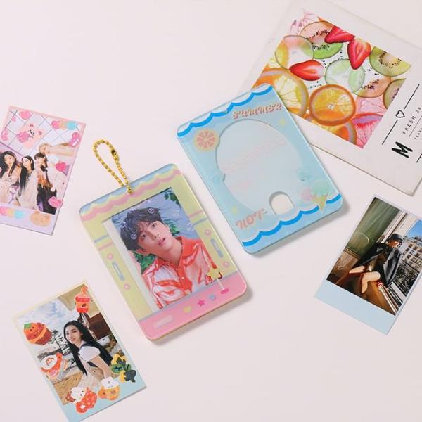 Patterned Acrylic Card Holder Keyring  |  Gizmos & Toys