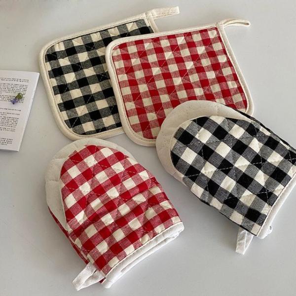 Plaid Linen Cotton Oven Glove / Heat Resistant Pad / Set  |  Homeware