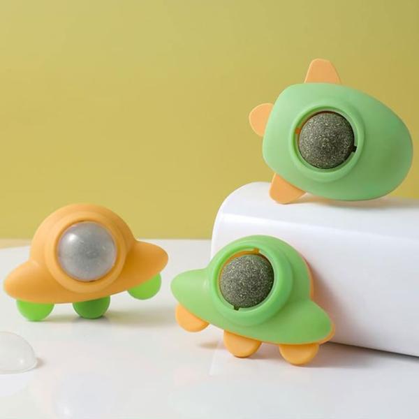 Rocket / Ufo Catnip Pet Toy  |  Pet Accessories